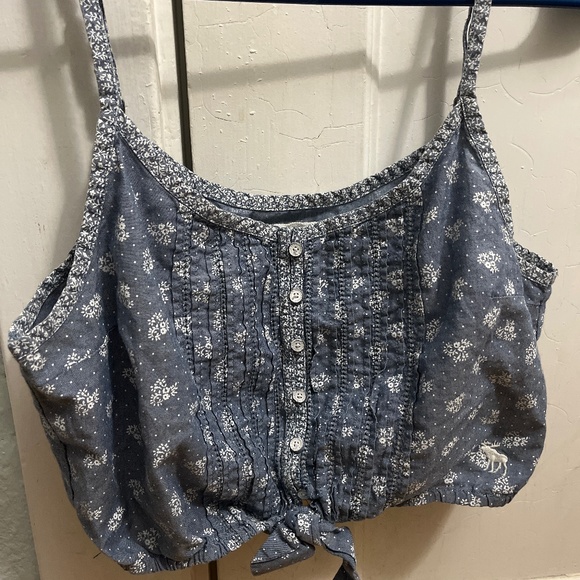 Cropped front tie tank top - Picture 1 of 3